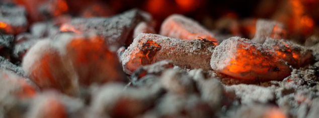 las brasas de carbones reinares son las mas eficaces del mercado